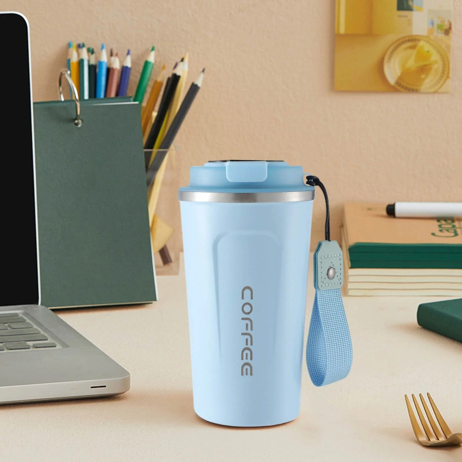 Travel Coffee Mug with LED Temperature Display